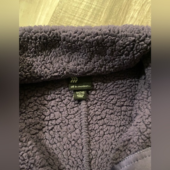 Girls’Faux Shearling Fleece Pullover  Sweatshirt -All in Motion Purple Sz M - Picture 5 of 6